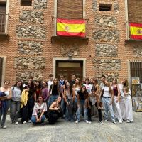 559944864 1402322518563385 n